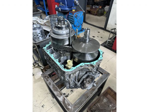 奧迪A8，01T變速箱維修